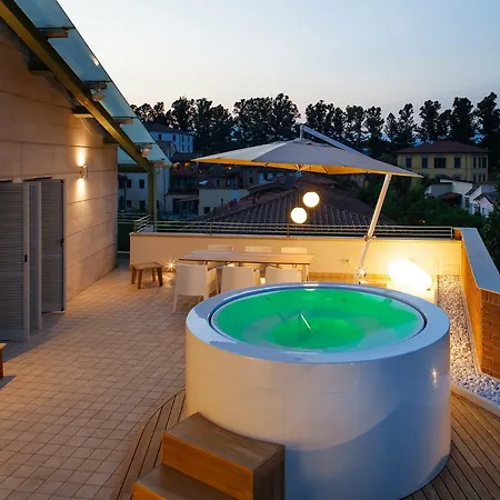 Canticle Luxury Apartment *