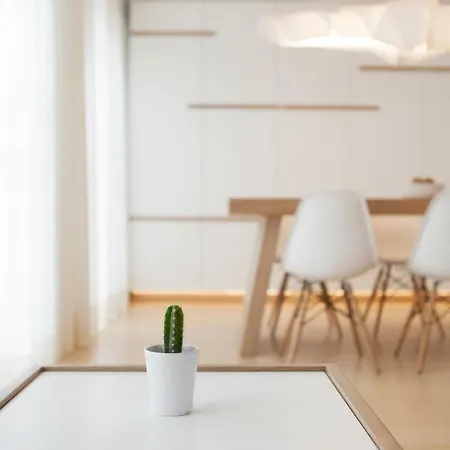 Canticle Luxury Apartment *