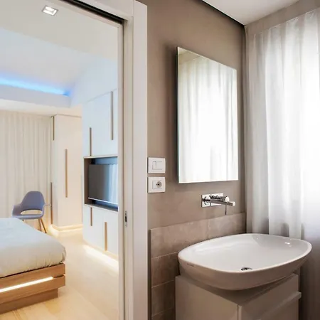 Canticle Luxury Apartment