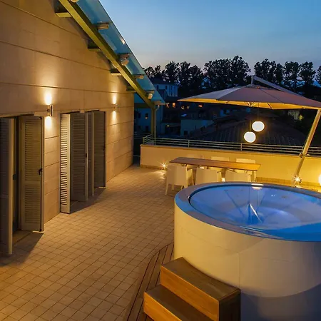 Canticle Luxury Apartment Lucca
